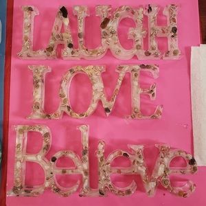 Resin seashells and silver white mica powder words